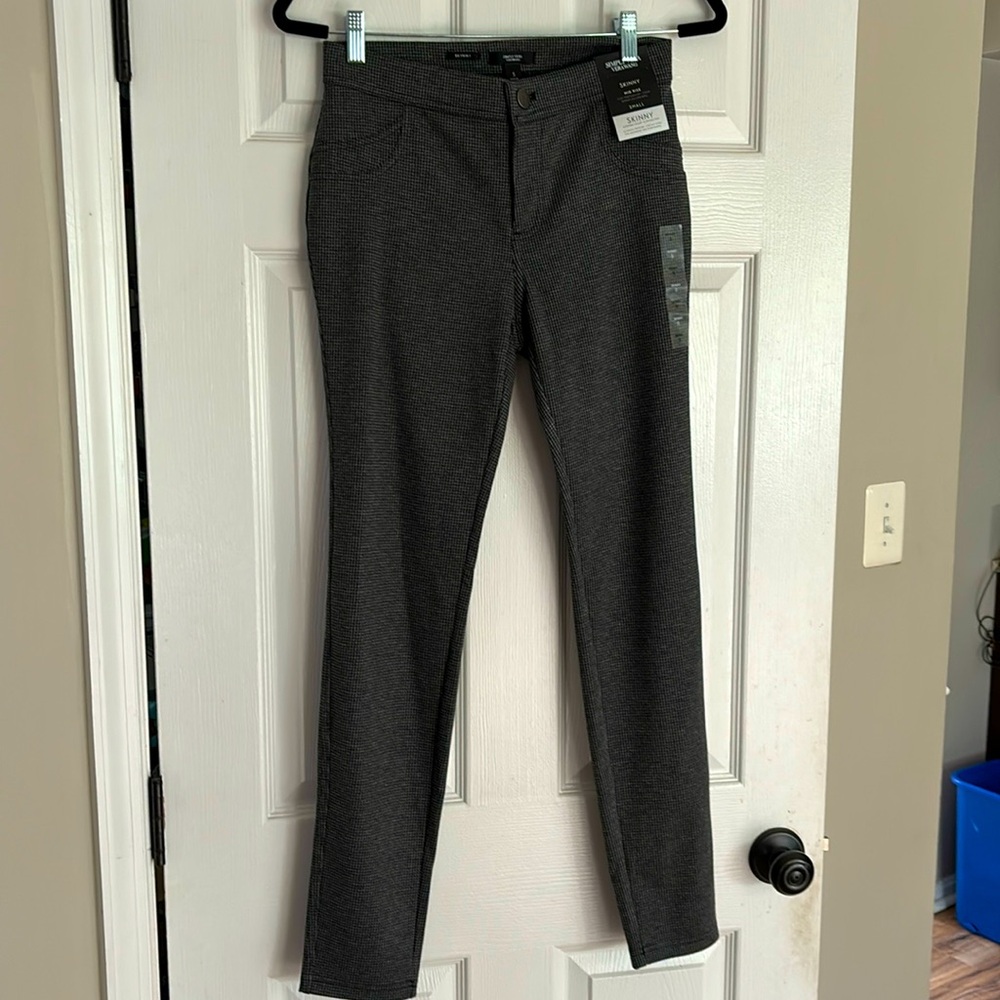 Simply Vera Wang dress pants